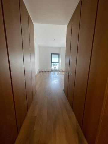 Appartement 2 chambres, 3 salles de bain à louer à Casablanca Finance City — Photo 27