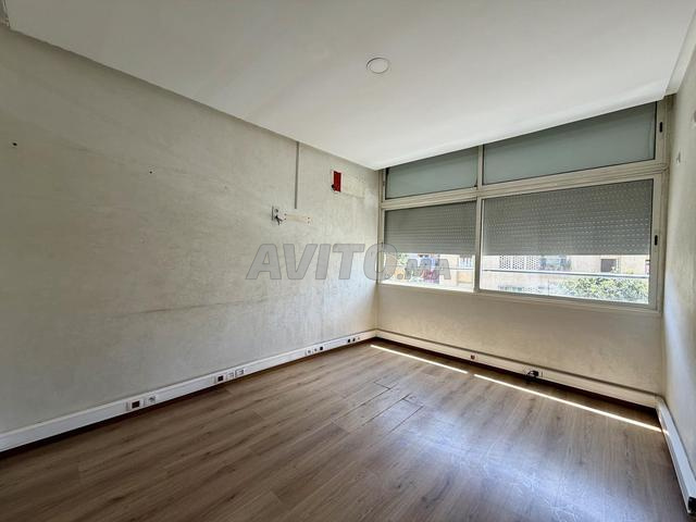 80 m² Office for Rent in Témara — Photo 11