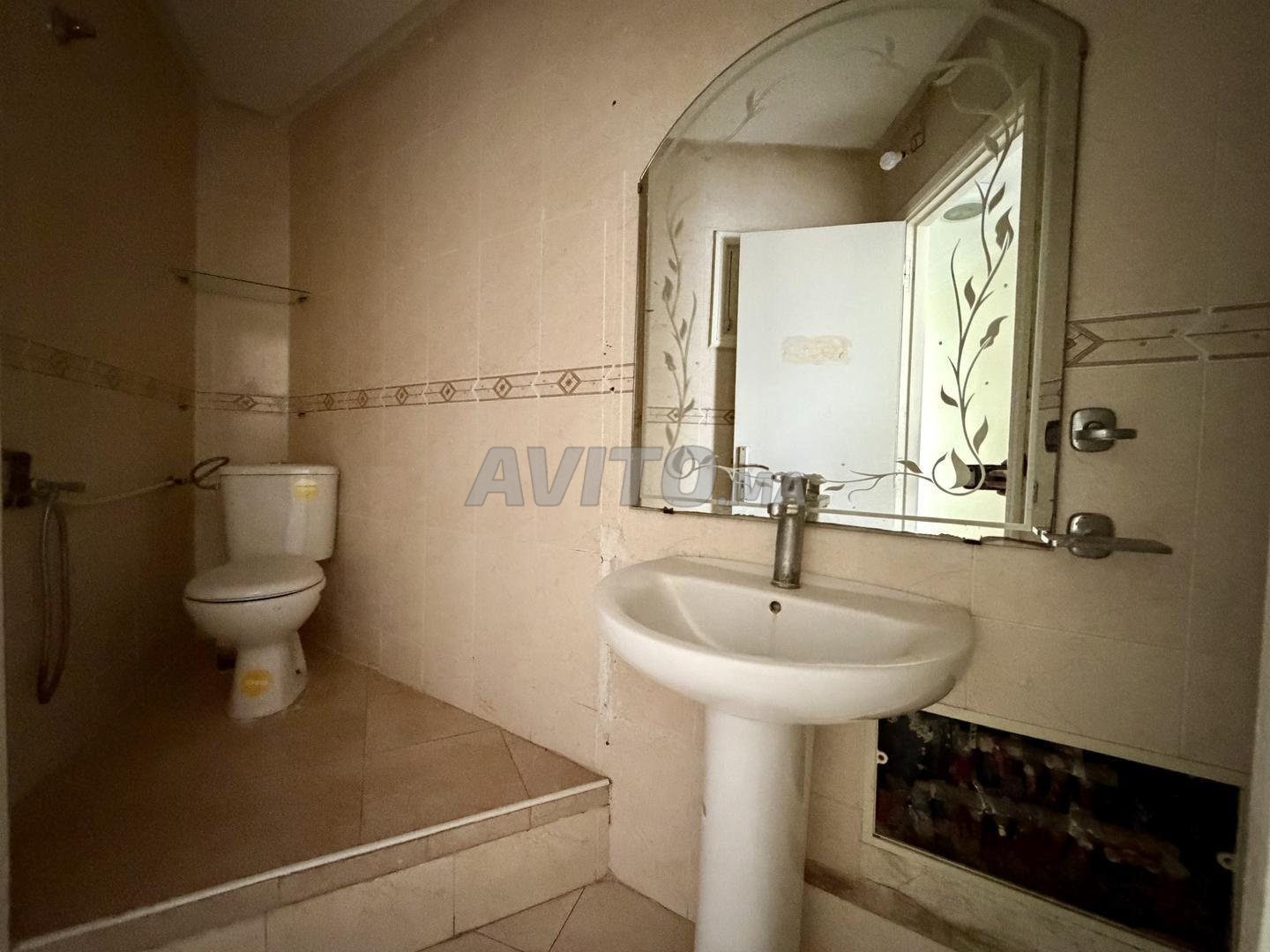 80 m² Office for Rent in Témara — Photo 14