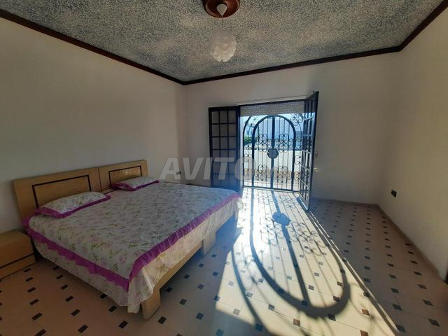 Villa 380 m² à louer à Rabat — Photo 8
