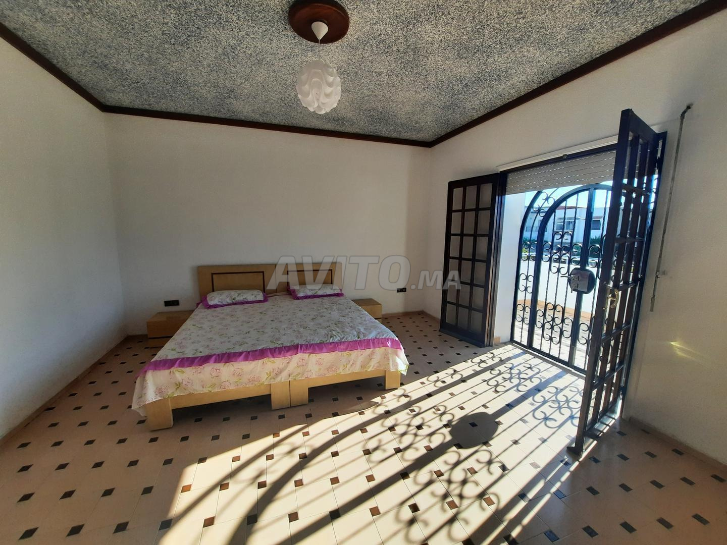 Villa 380 m² à louer à Rabat — Photo 9