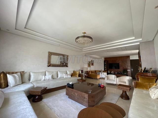 شقة 200 م² للبيع في الدار البيضاء — Photo 2