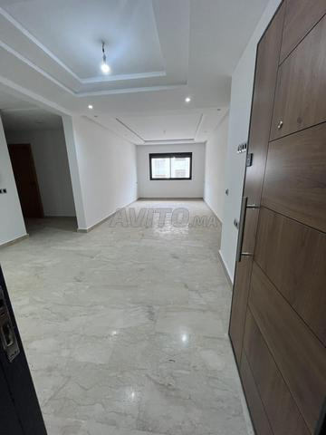 Appartement 100 m² à louer à Témara — Photo 3