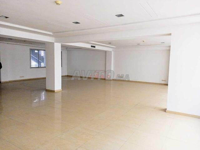 Office 135 m² for Rent in Casablanca — Photo 3