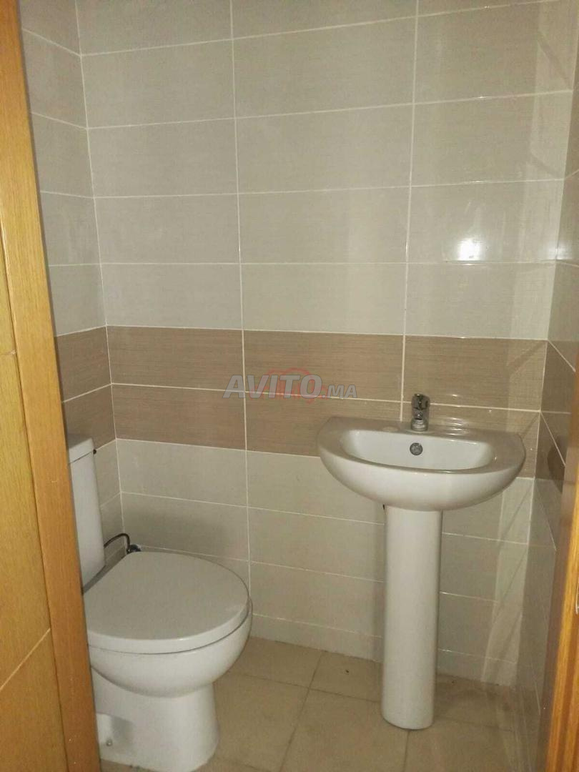 Office 135 m² for Rent in Casablanca — Photo 10