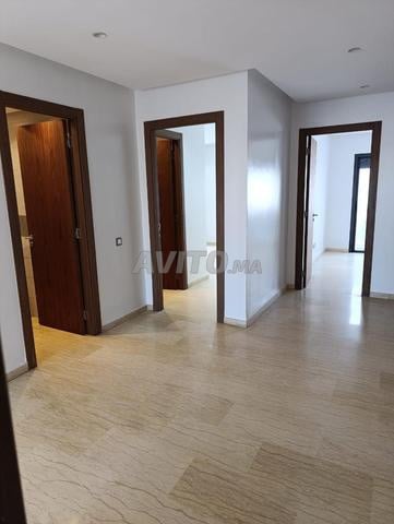 Bel appartement 80 m² à louer à Casablanca — Photo 9