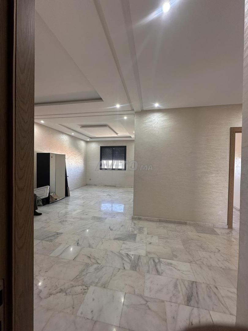 Appartement 80 m² à louer à Casablanca (la Villette) — Photo 3