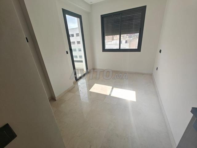 Appartement 76 m² à louer à Casablanca - Roches Noires — Photo 9