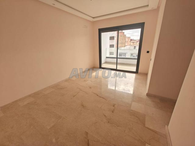 Appartement 76 m² à louer à Casablanca - Roches Noires — Photo 11