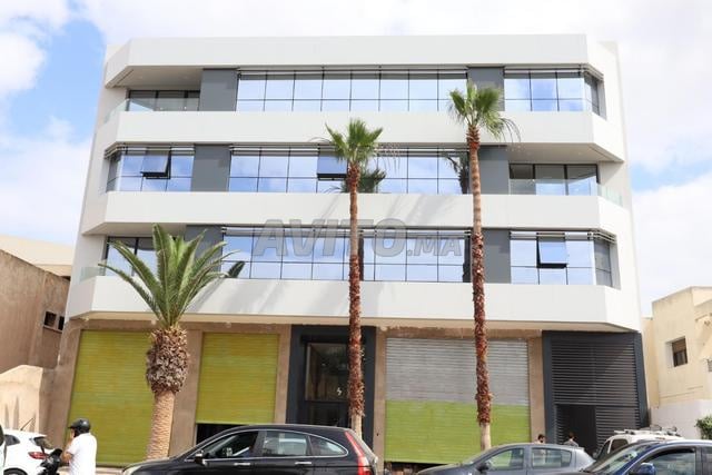 Bureau 87 m² à louer à Casablanca (Franceville) — Photo 2