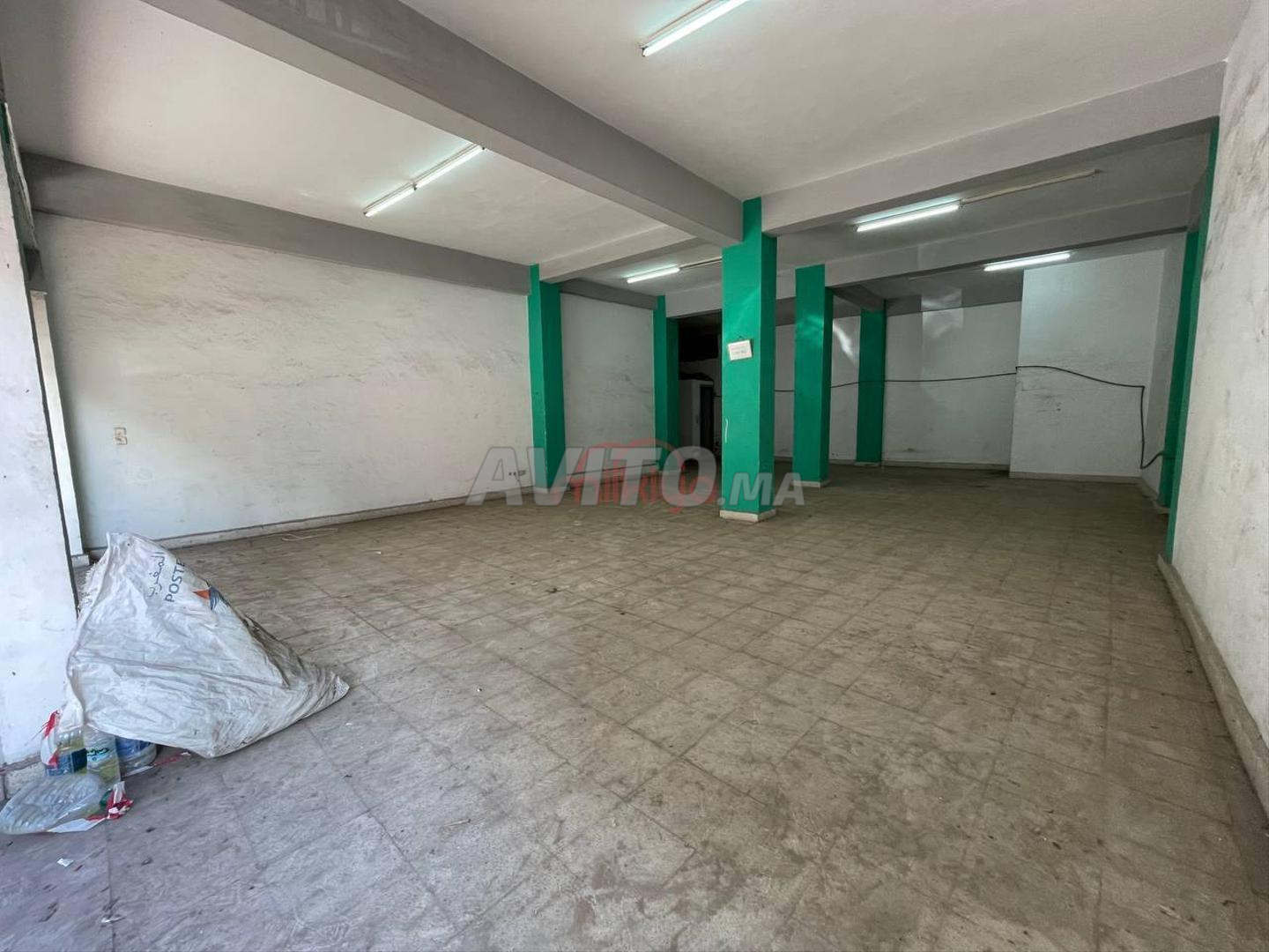 Local commercial 125 m² à louer à Casablanca — Photo 4