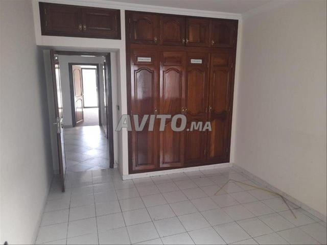 مكتب 130م2 للإيجار على طريق الجديدة — Photo 8