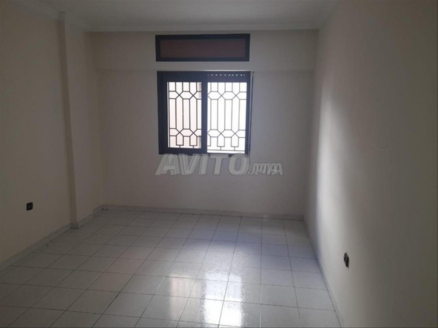 مكتب 130م2 للإيجار على طريق الجديدة — Photo 9