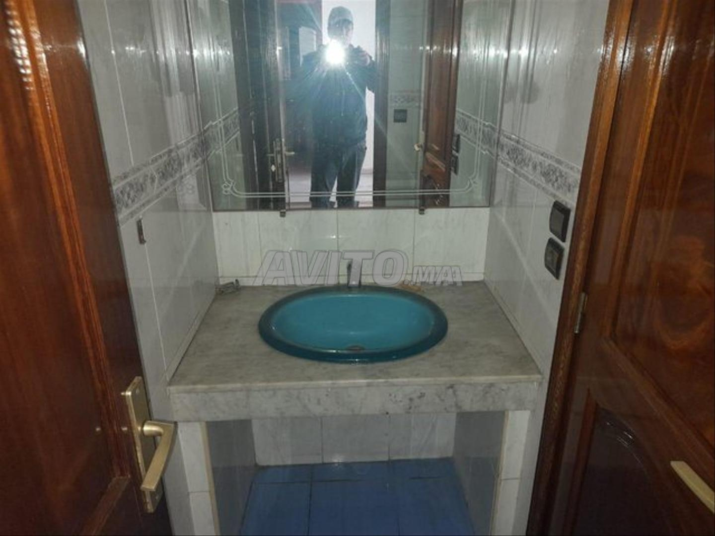 مكتب 130م2 للإيجار على طريق الجديدة — Photo 19