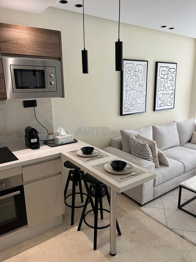 For rent, beautiful furnished studio in Bourgogne
