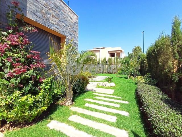 Villa 456 m² for Sale in Marrakech — Photo 2