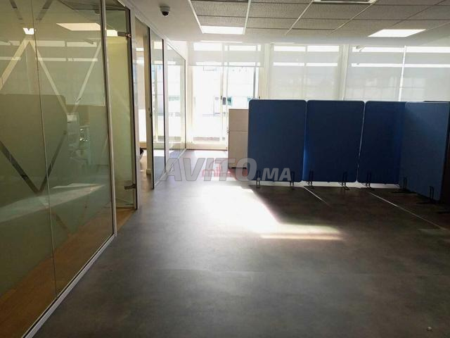 Office 932 m² for rent in Casablanca — Photo 4