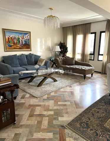 Apartment 166 m² for sale in Casablanca, Derb Ghallef — Photo 7