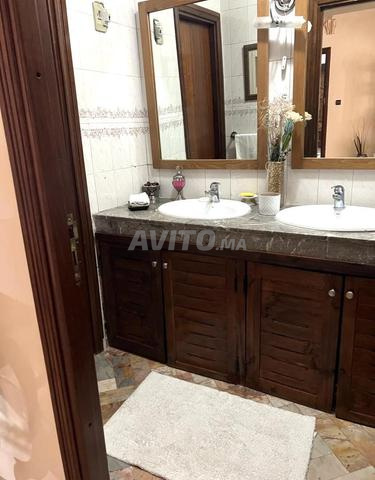 Apartment 166 m² for sale in Casablanca, Derb Ghallef — Photo 13