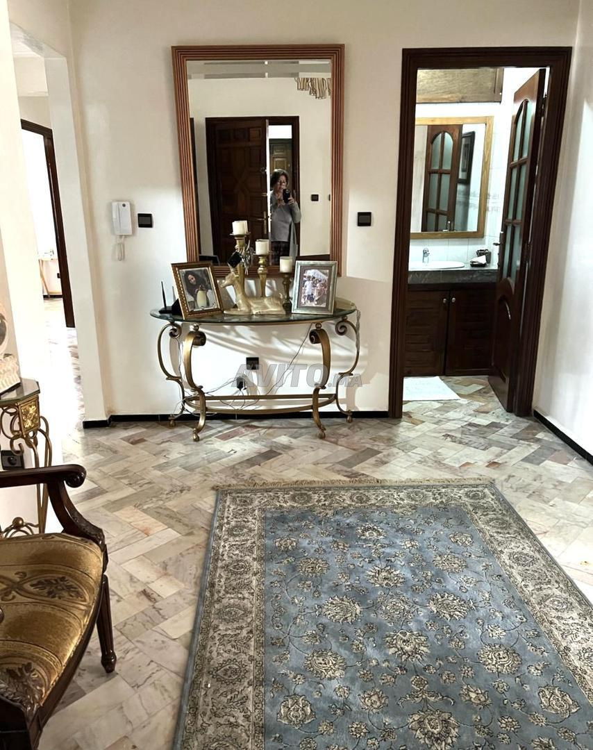 Apartment 166 m² for sale in Casablanca, Derb Ghallef — Photo 6