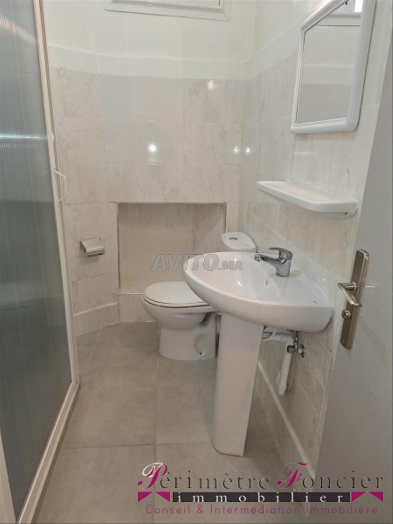 Apartment 60 m² for rent in Casablanca (Mers Sultan) — Photo 14