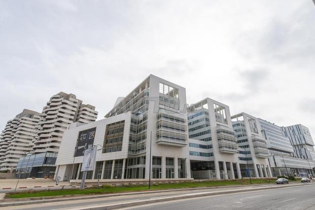 Office 15 m² for rent in Casablanca, Marina — Photo 4