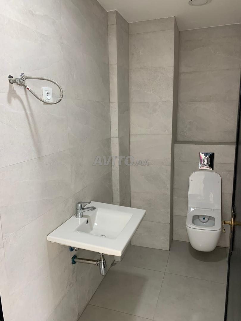 Bureau 63 m² à louer à Casablanca, Anfa — Photo 10