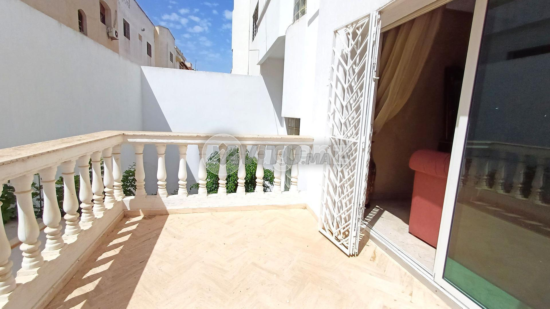 Villa 216 m² à vendre à Rabat, Hay Al Fath — Photo 9