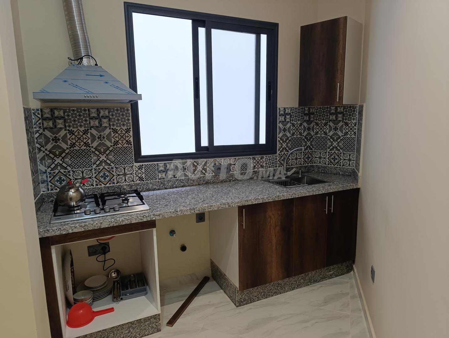 Appartement meublé à louer à Tanger (Hay Hassani) — Photo 3