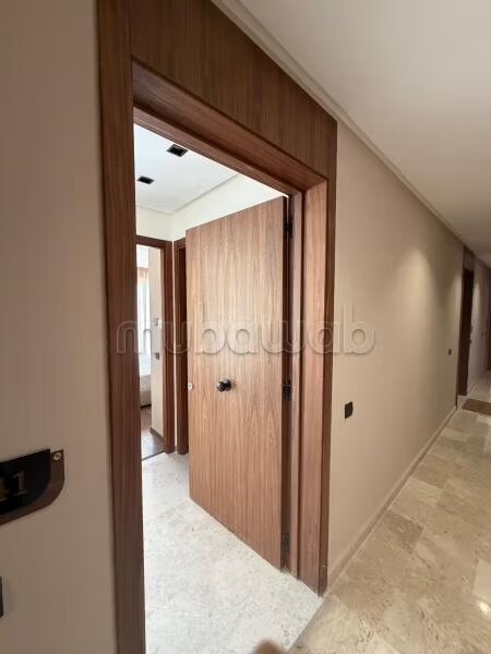 شقة 120 متر مربع للإيجار في غوتير، الدار البيضاء — Photo 55