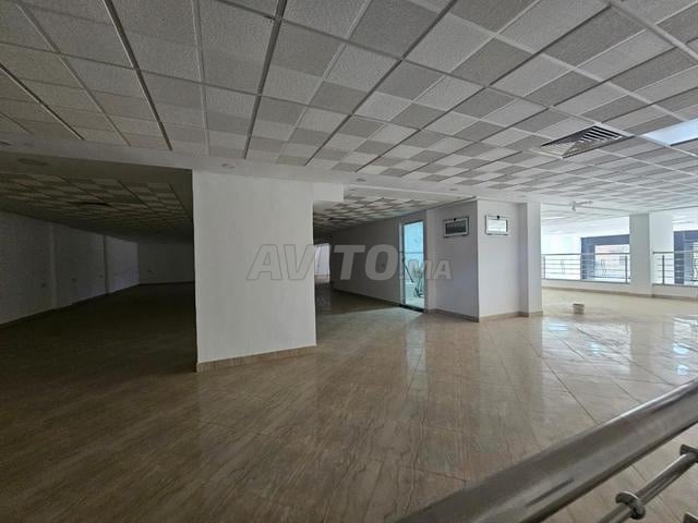 محل تجاري للايجار بمكناس 1200م² — Photo 8