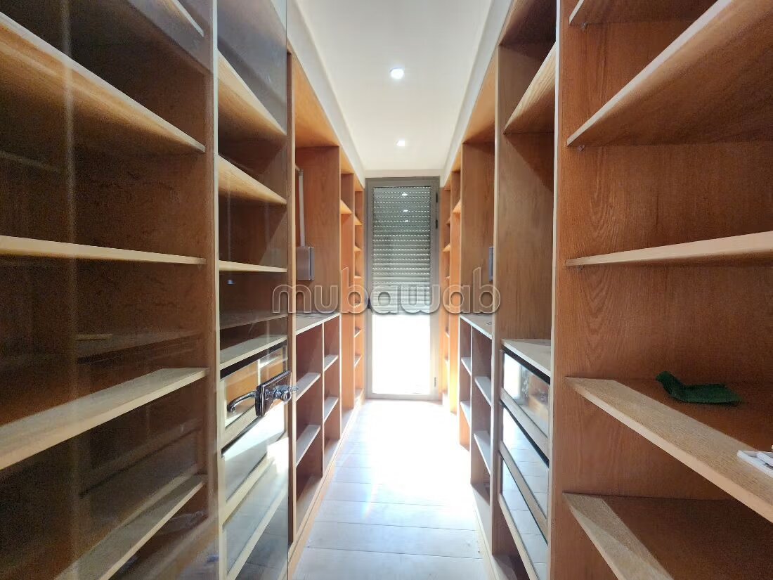 Villa 680 m² à louer à Casablanca (Californie) — Photo 16