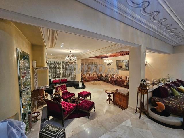 Apartment 245 m² for sale in Meknès — Photo 3