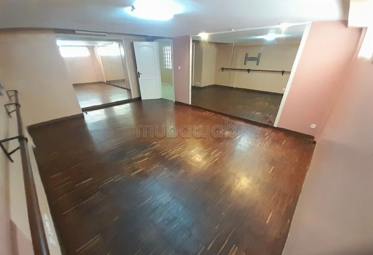 Villa 600 m² à louer à Ain Diab — Photo 7