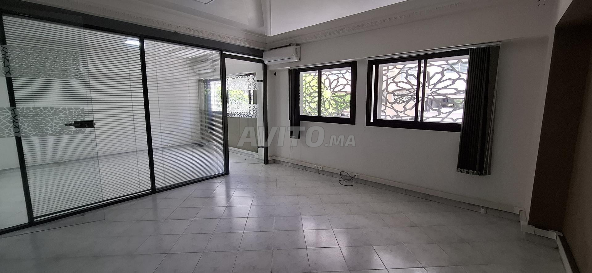 Office 80 m² for rent in Casablanca (2 Mars) — Photo 4