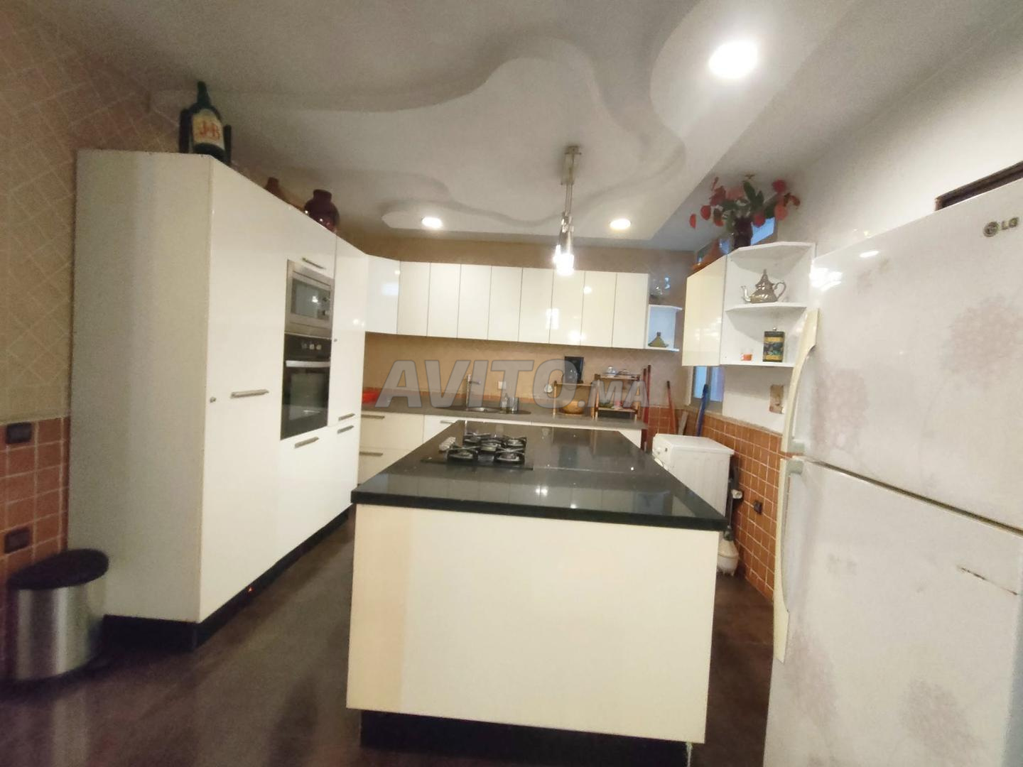 Appartement 200 m² à louer à Casablanca (Beauséjour) — Photo 24