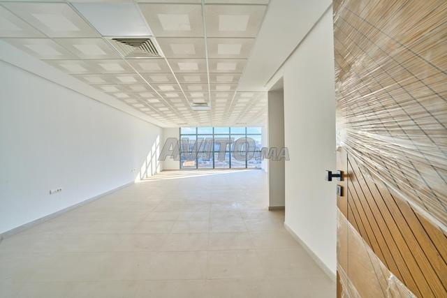 Office for rent 60 m² in Meknès — Photo 7