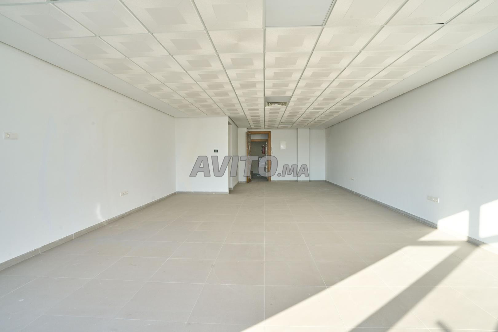 Office for rent 60 m² in Meknès — Photo 4