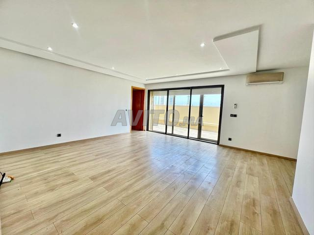 150 m² Apartment for Rent in Casablanca - Palmier - 2 Bedrooms - 70 m² Terrace — Photo 8
