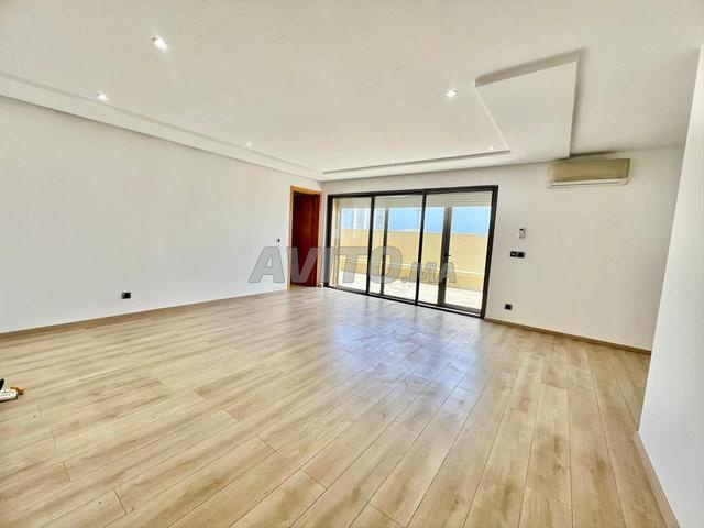 150 m² Apartment for Rent in Casablanca - Palmier - 2 Bedrooms - 70 m² Terrace — Photo 12