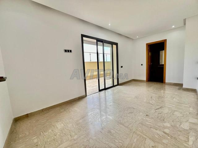 150 m² Apartment for Rent in Casablanca - Palmier - 2 Bedrooms - 70 m² Terrace — Photo 16