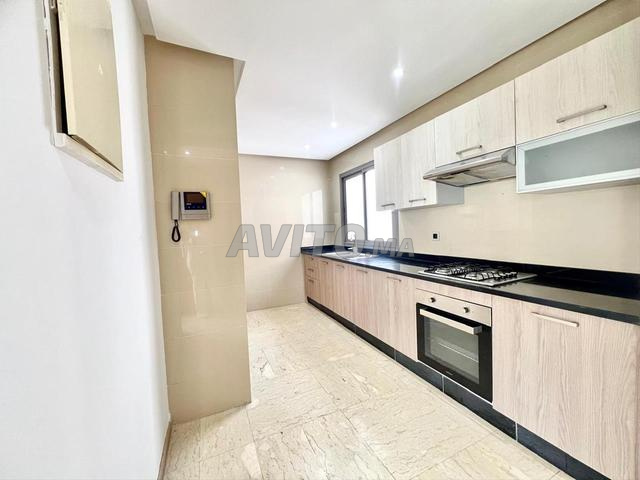 150 m² Apartment for Rent in Casablanca - Palmier - 2 Bedrooms - 70 m² Terrace — Photo 18