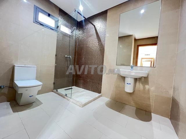 150 m² Apartment for Rent in Casablanca - Palmier - 2 Bedrooms - 70 m² Terrace — Photo 24