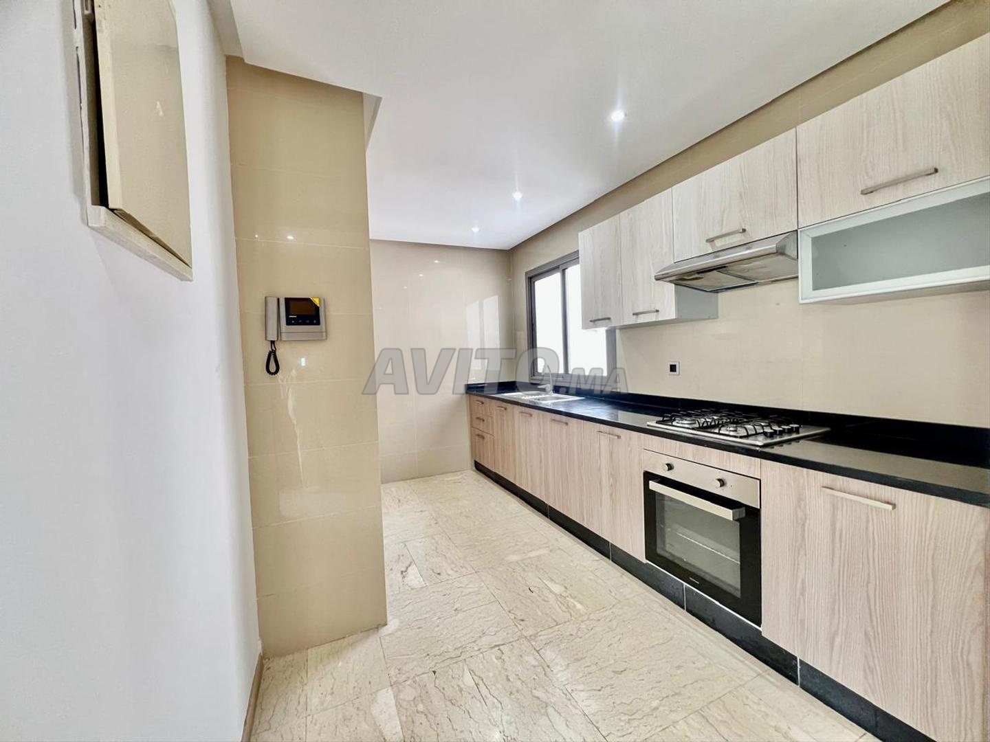 150 m² Apartment for Rent in Casablanca - Palmier - 2 Bedrooms - 70 m² Terrace — Photo 26