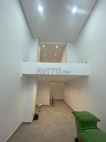 68 m² Commercial Shop for Rent in Casablanca, Hospitals Area — Photo 3
