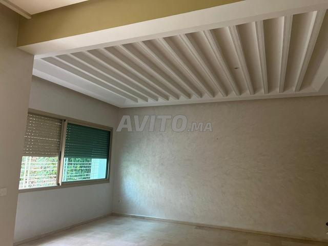 Duplex apartment 240 m² for rent in Rabat, Hay Riad — Photo 4
