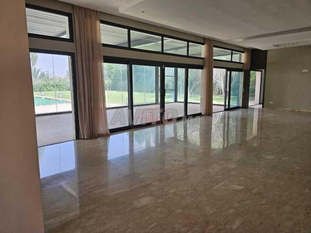 Villa 2300 m² à vendre à Marrakech — Photo 2
