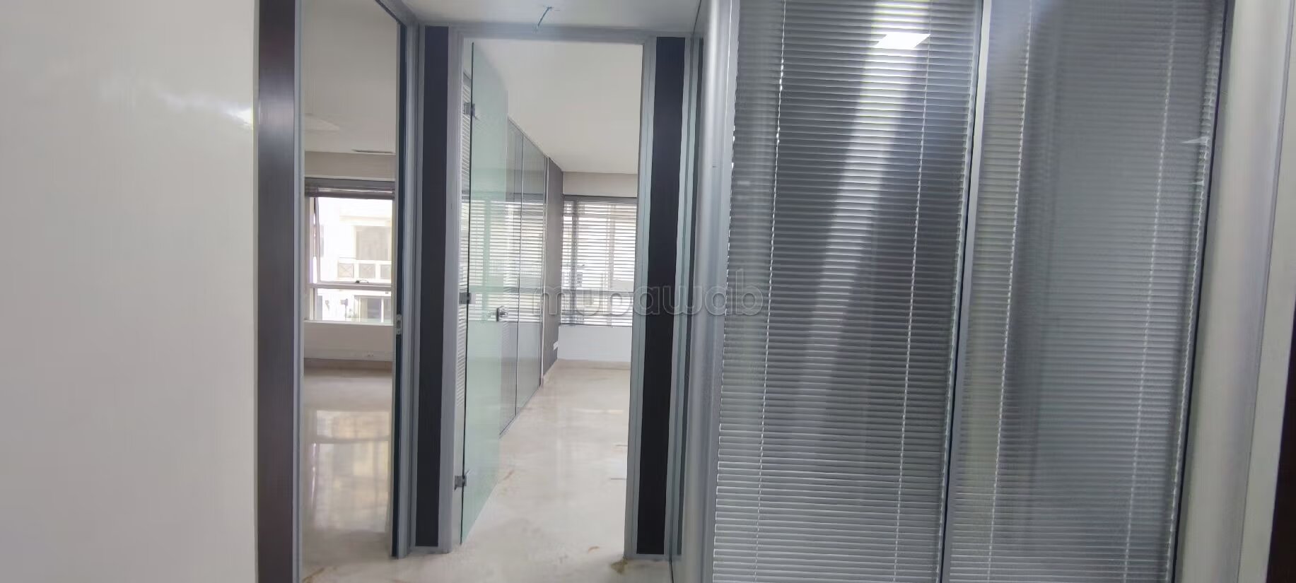 Bureau 200 m² à louer à Casablanca – Anfa — Photo 35