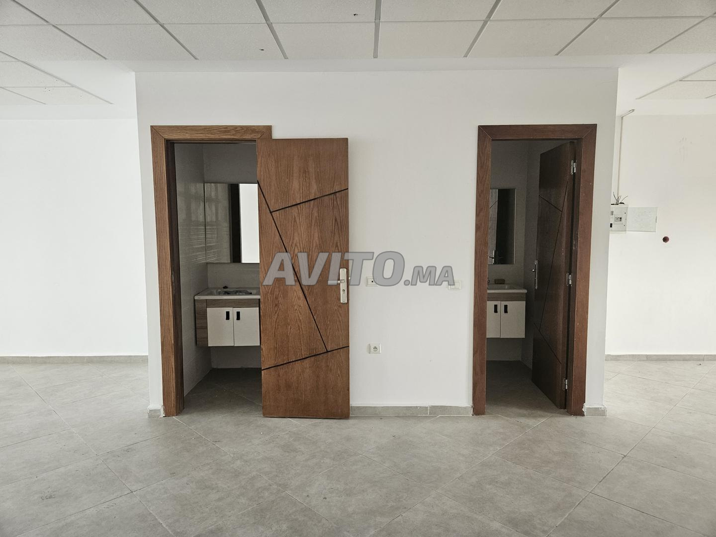 Plateaux bureaux 43 m² à louer à Meknès — Photo 11