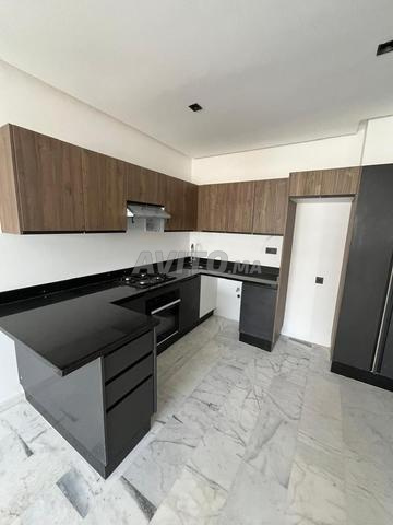 شقة للإيجار في الدار البيضاء (هيرميتيج 2 مارس) 5500 درهم - شهر — Photo 3